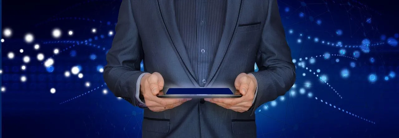 5 must-have smart gadgets for a modern home